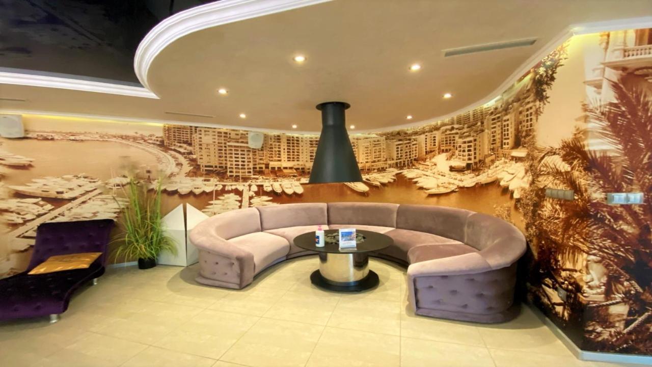 Bratanov Harmony Monte Carlo Apartment Pantai Sunny Luaran gambar