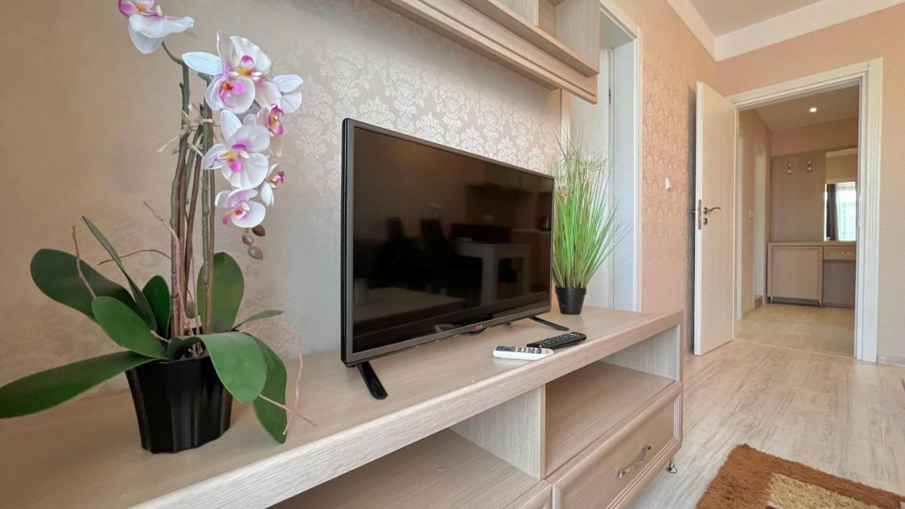 Bratanov Harmony Monte Carlo Apartment Pantai Sunny Luaran gambar