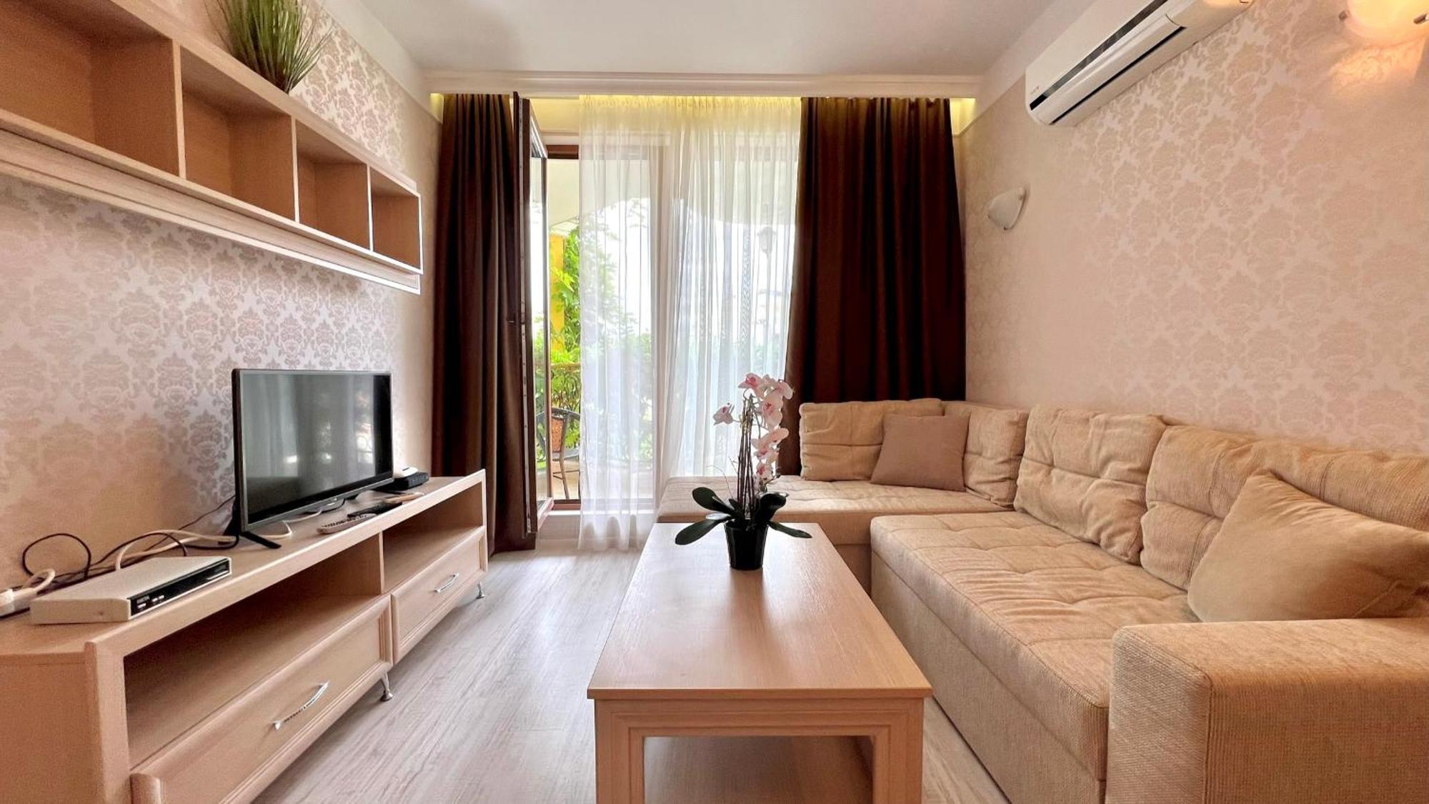 Bratanov Harmony Monte Carlo Apartment Pantai Sunny Luaran gambar